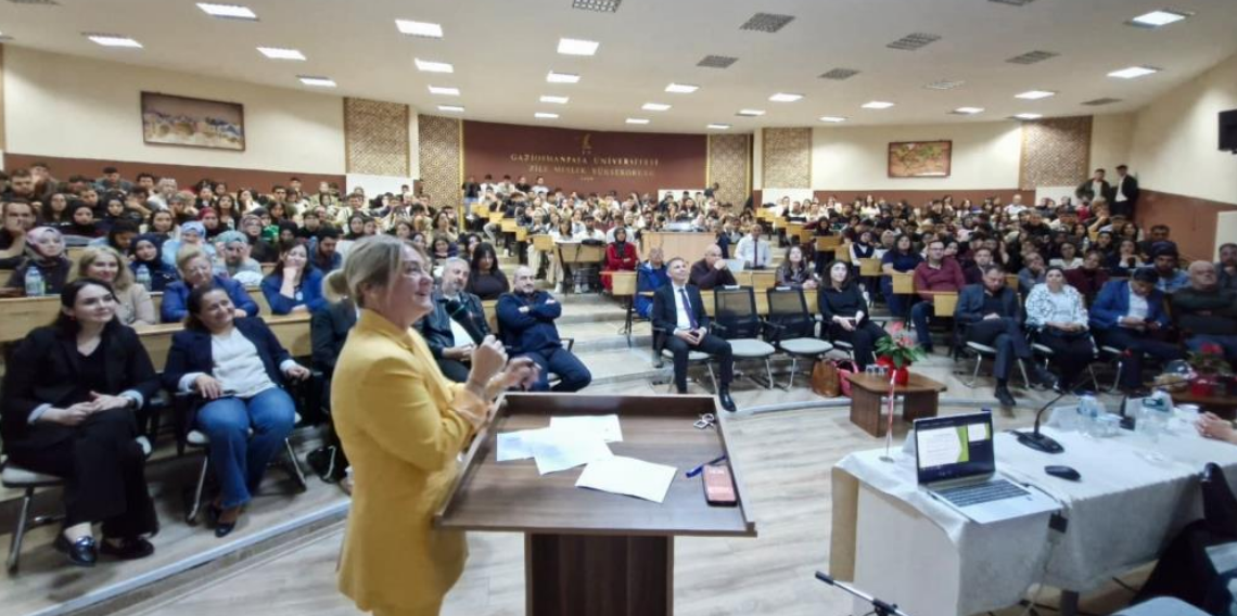 TOGÜ'de iklim krizine dikkat çekildi