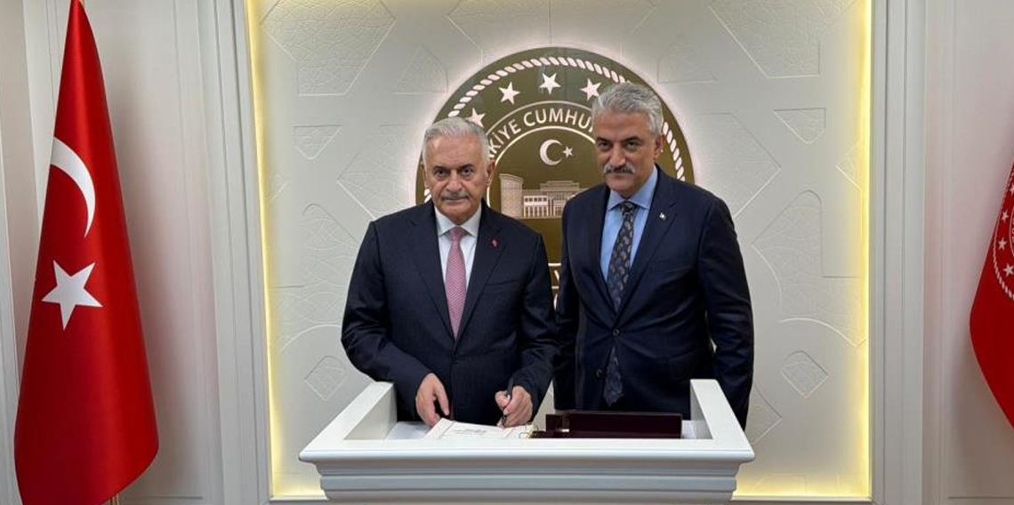 Binali Yıldırım: 