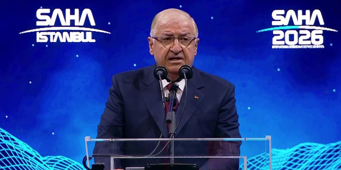 Milli Savunma Bakanı Yaşar Güler, 
