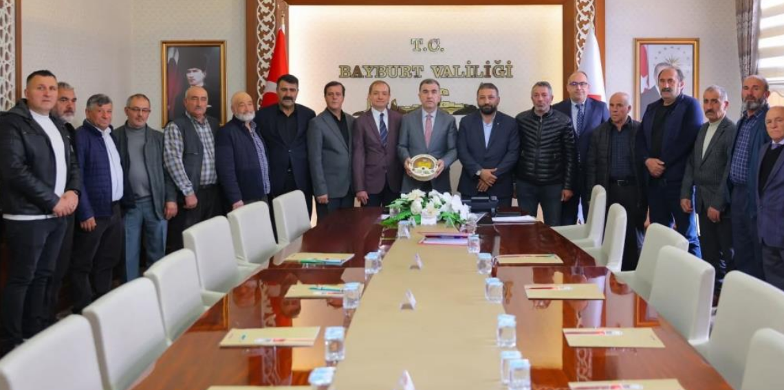 Bayburt balı için kritik toplantı! Arıcılıkta yeni yol haritası belirlendi