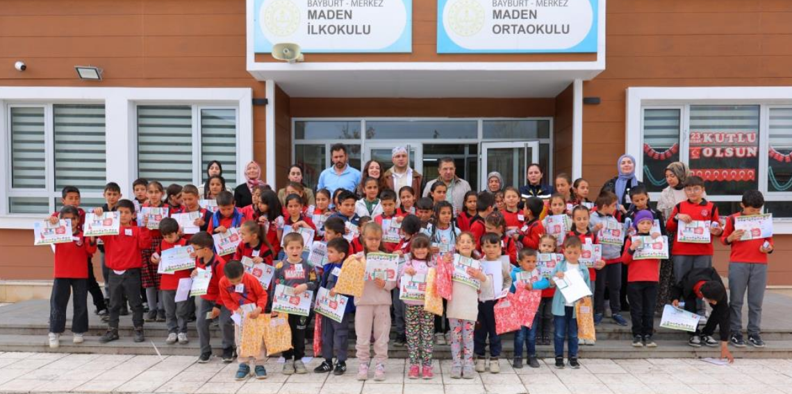 Bayburt’ta Öğrencilere “Sağlıklı Çocuk, Sağlıklı Gelecek” Eğitimi Verildi