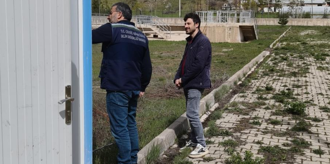 Bayburt'ta atık su arıtma tesisinde teknik inceleme yapıldı