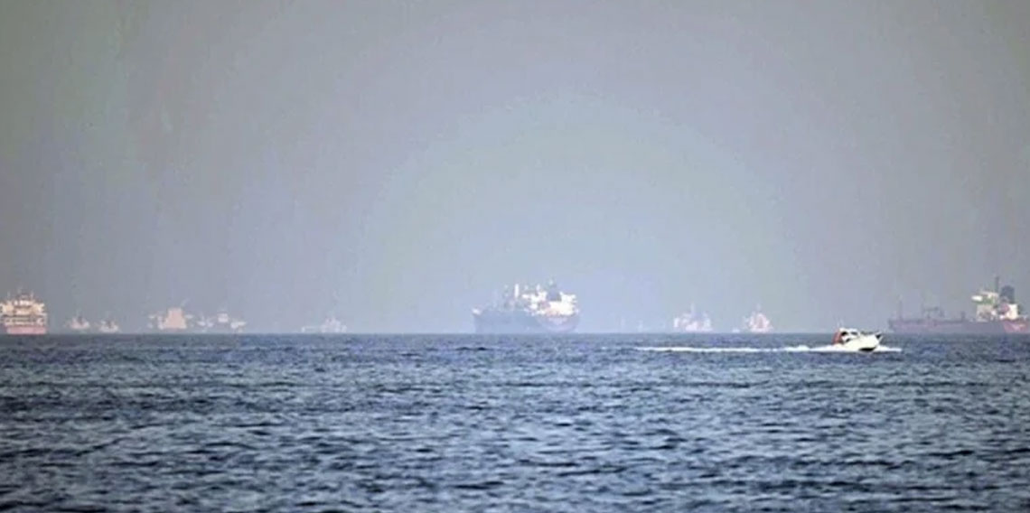 Tasnim: İran, Barbados bayraklı bir petrol tankerine el koydu