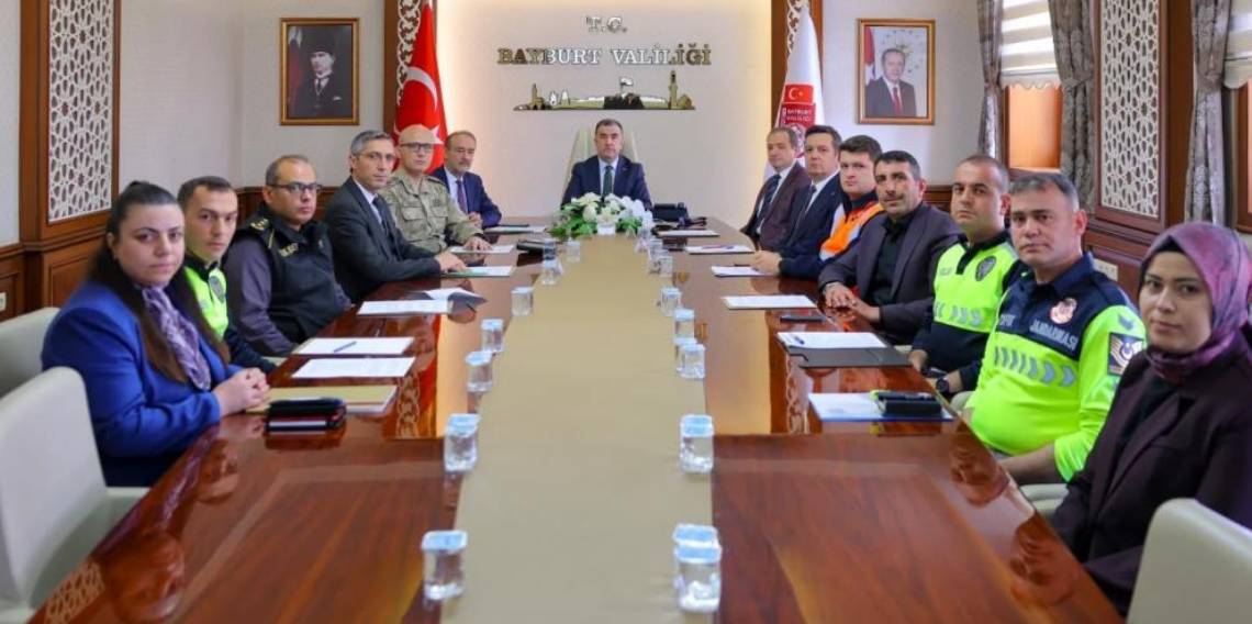 Bayburt’ta Trafik ve Ulaşım Sorunları Masaya Yatırıldı