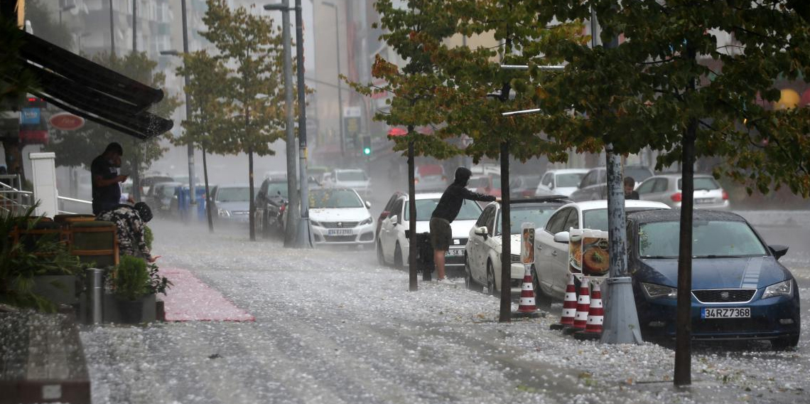 Meteoroloji yıldırım ve yerel dolu yağışı uyarısında bulundu