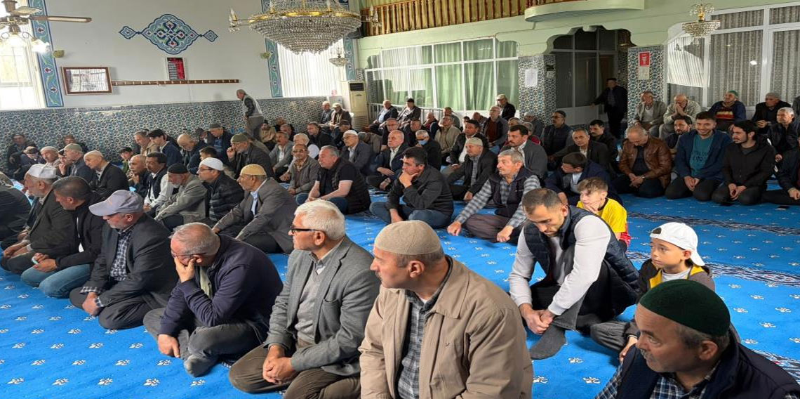 Ankara'da yağmur ve şükür duası yapıldı