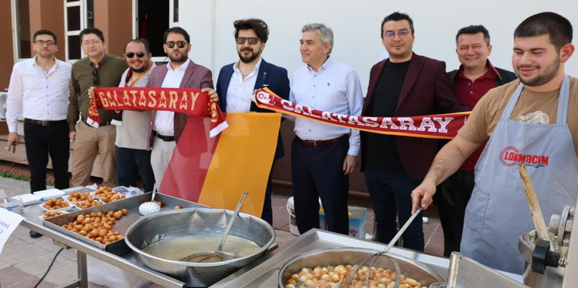 Aydın'da Galatasaraylı avukatlar, şampiyonluk lokması döktürdü