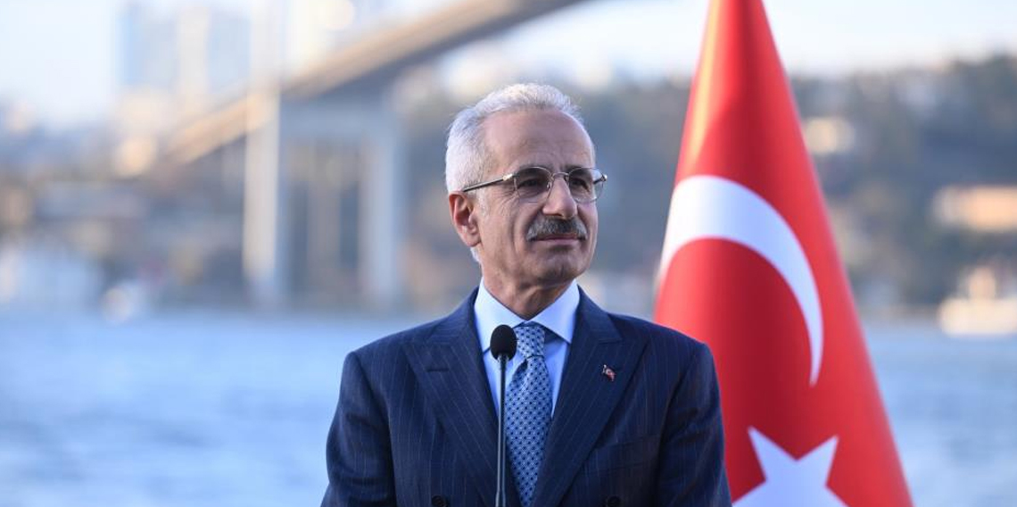 Bakan Uraloğlu, 4 ayda boğazlardaki gemi hareketliliğini açıkladı