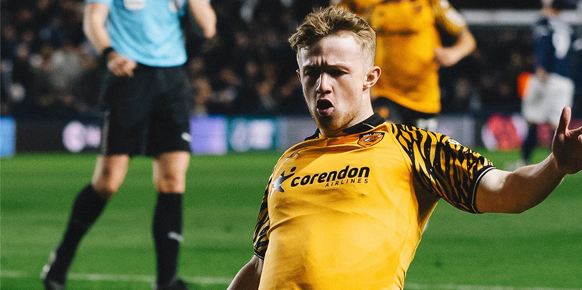 Hull City, play-off finaline yükseldi