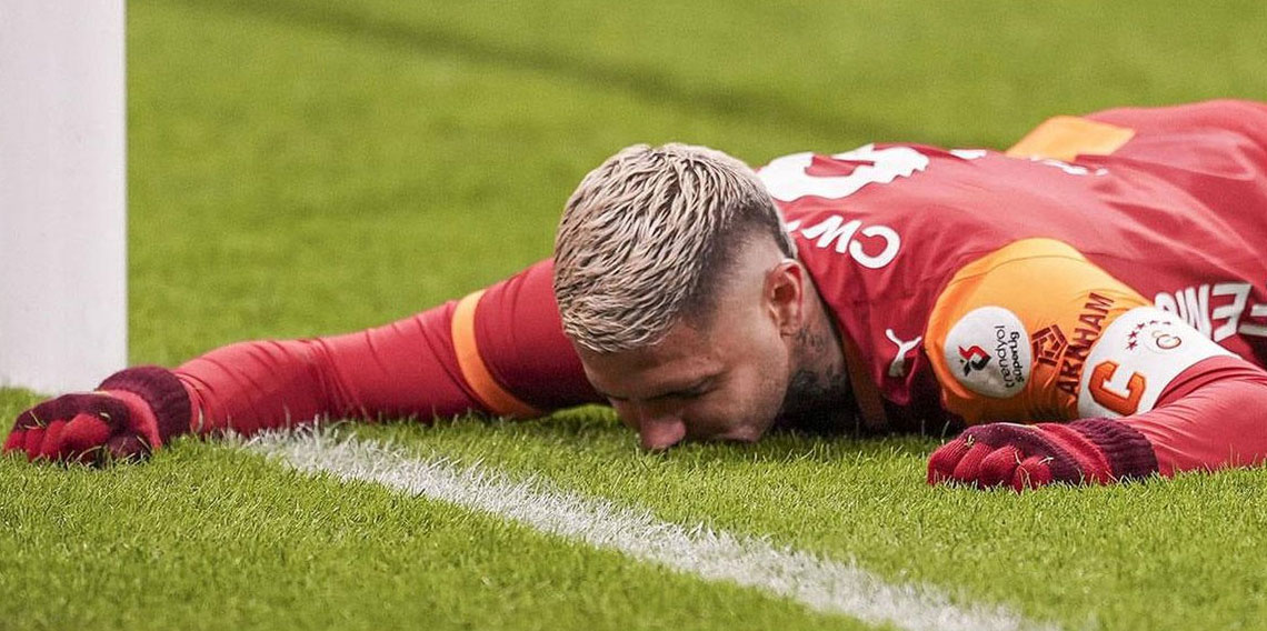 Icardi Galatasaray defterini kapattı!
