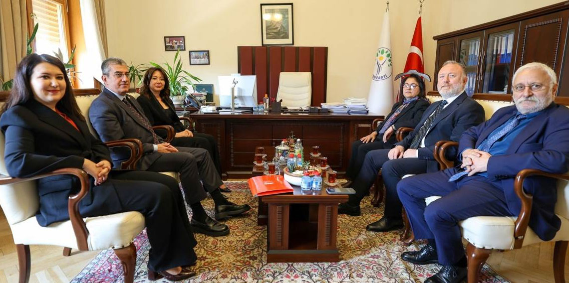CHP'den DEM Parti'ye 'ara seçim' ziyareti!