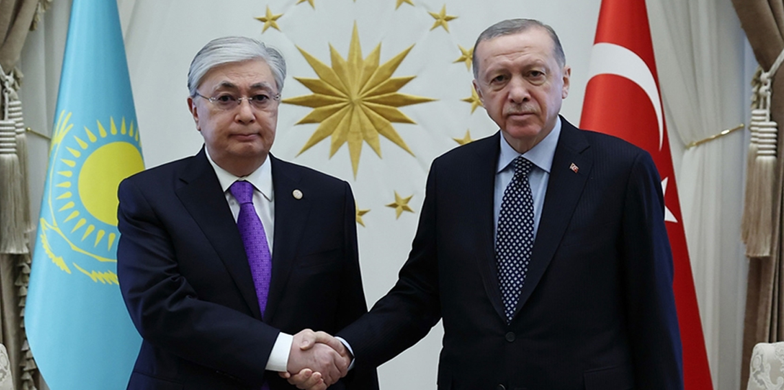 Erdoğan, Kazakistan Cumhurbaşkanı Tokayev’le görüştü