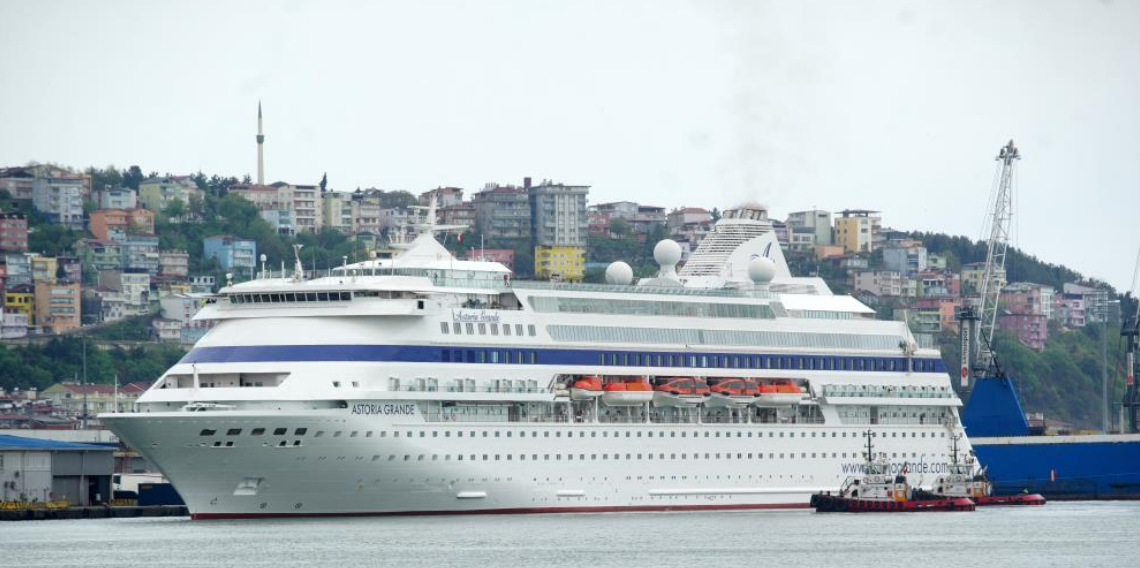 Rus Turistlerin Samsun İlgisi Sürüyor: Astoria Grande Yine Limanda