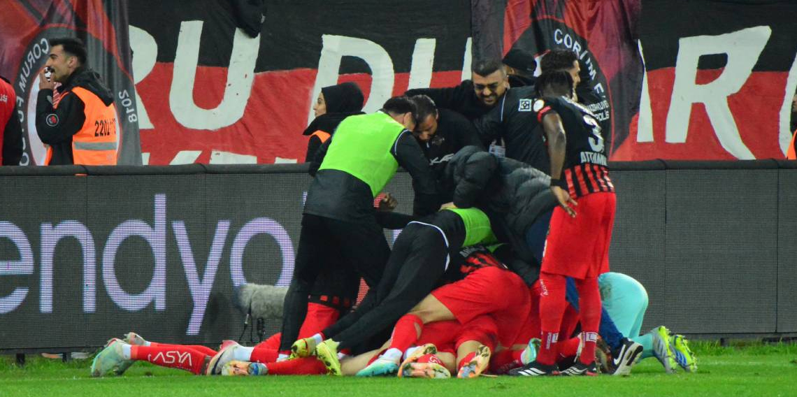 Finalin adı belli oldu