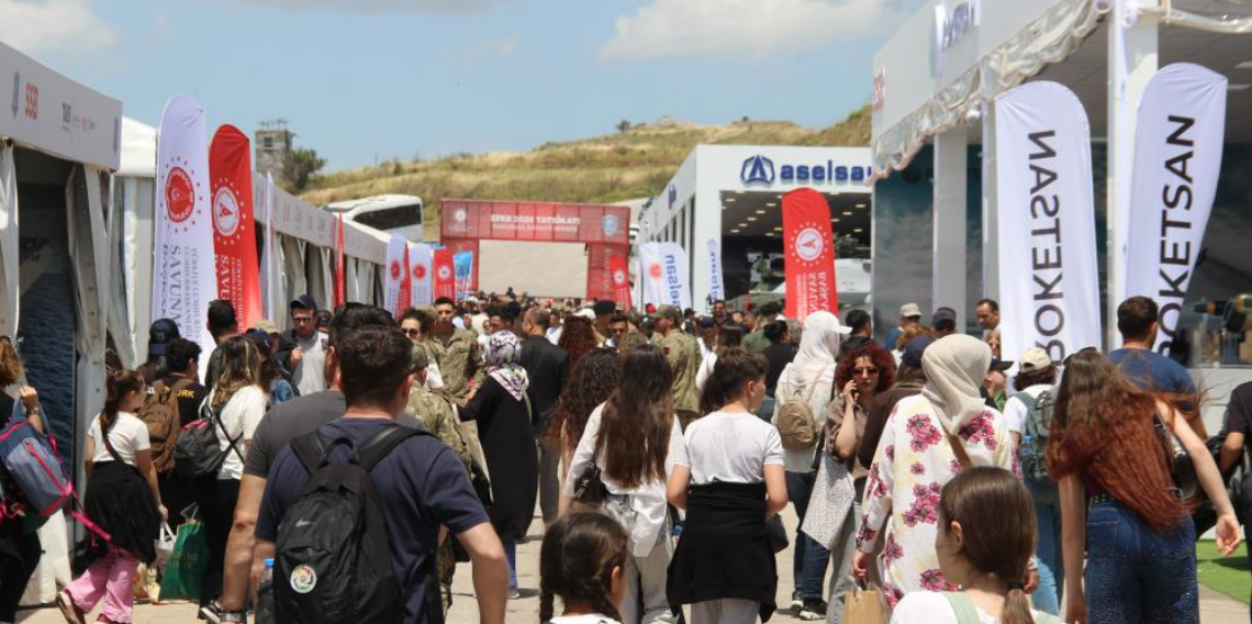 EFES 2026 Tatbikatı 'Savunma Sanayi Sergisi' kapılarını vatandaşlara açtı