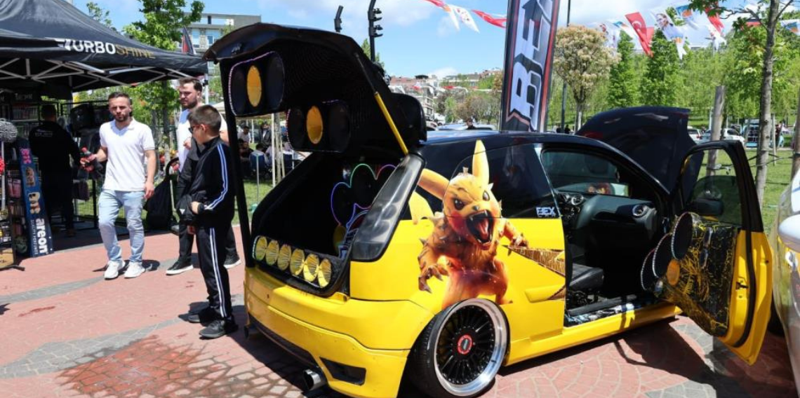 Car Fest 2026 Çekmeköy'de renkli görüntülere sahne oldu
