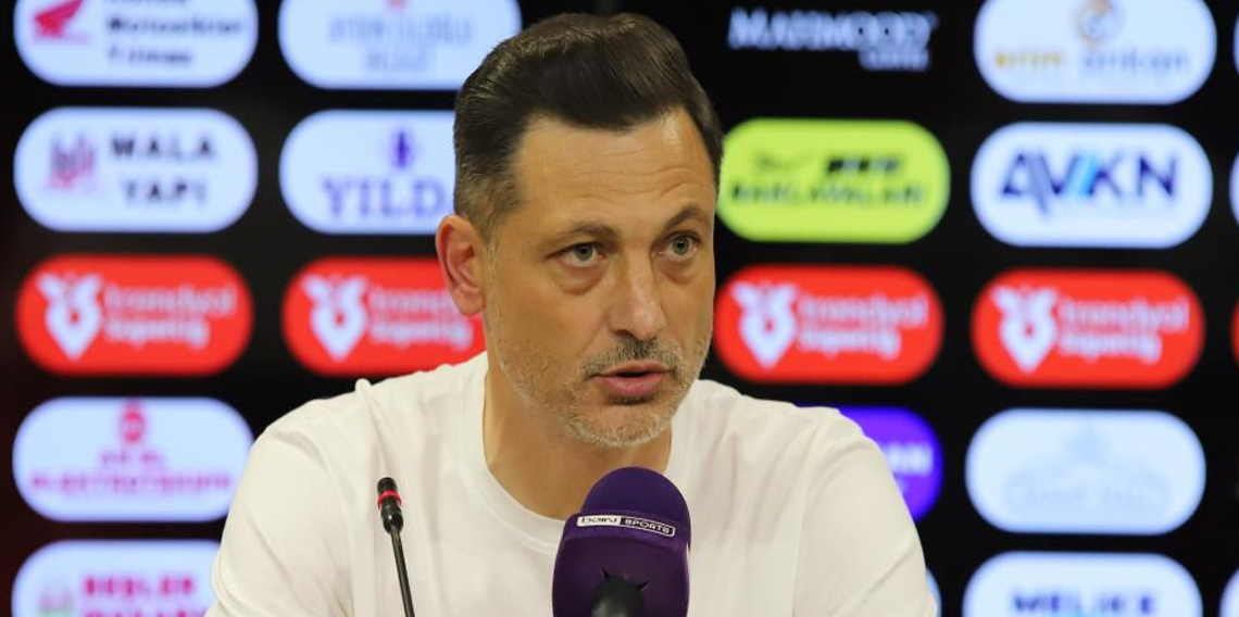 Mirel Radoi: 