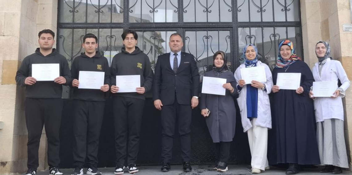Bayburt Lisesi Erasmus Kafilesi İtalya’dan Döndü