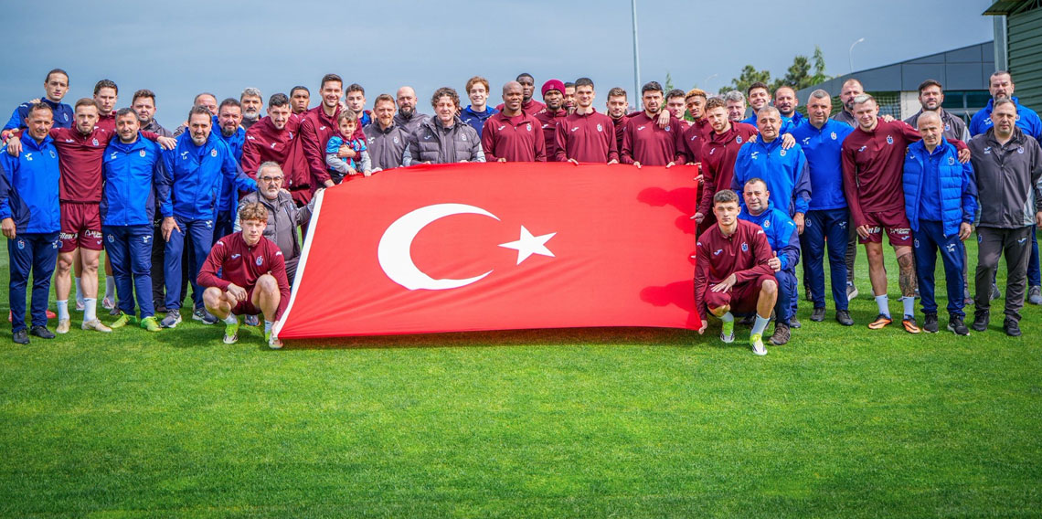 Trabzonspor'dan Duygulandıran 19 Mayıs Mesajı