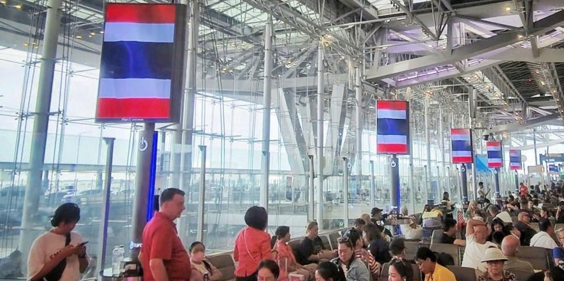 Tayland aralarında Türkiye'nin de olduğu 93 ülkenin vizesiz kalış süresini 30 güne düşürdü