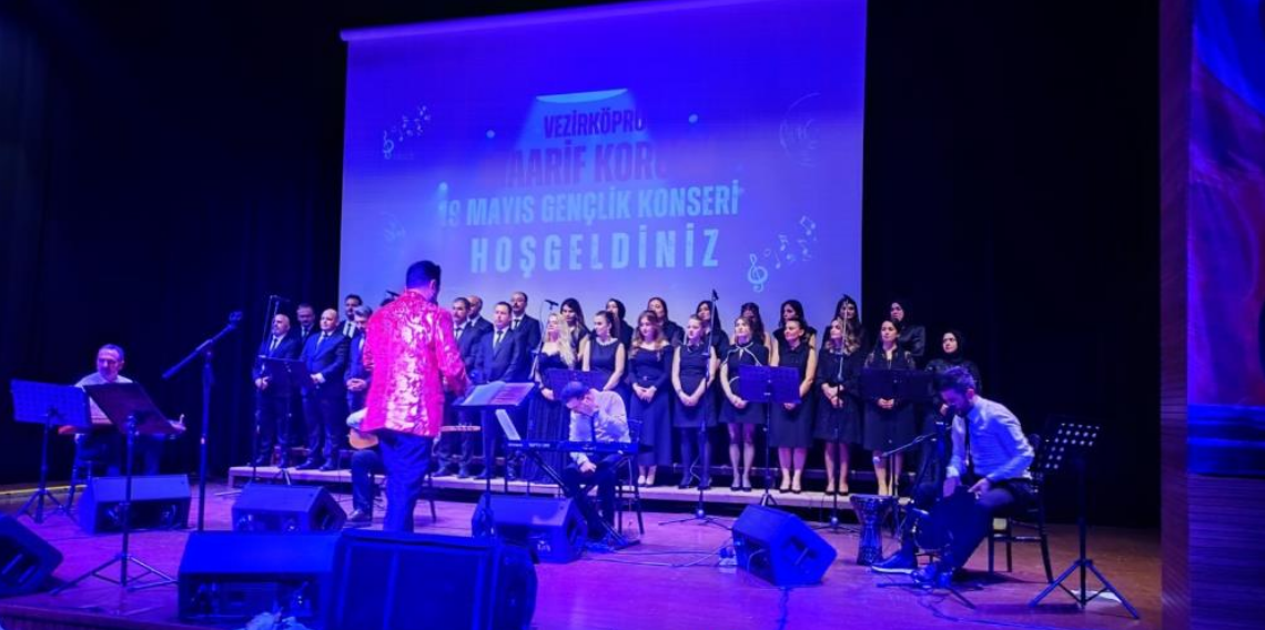 Öğretmenlerden 19 Mayıs konseri