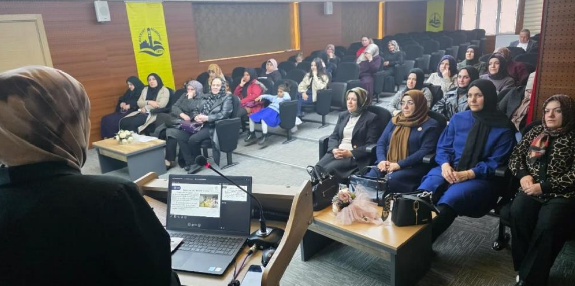 Bayburt’ta Kadınlara Kooperatifçilik Eğitimi: 