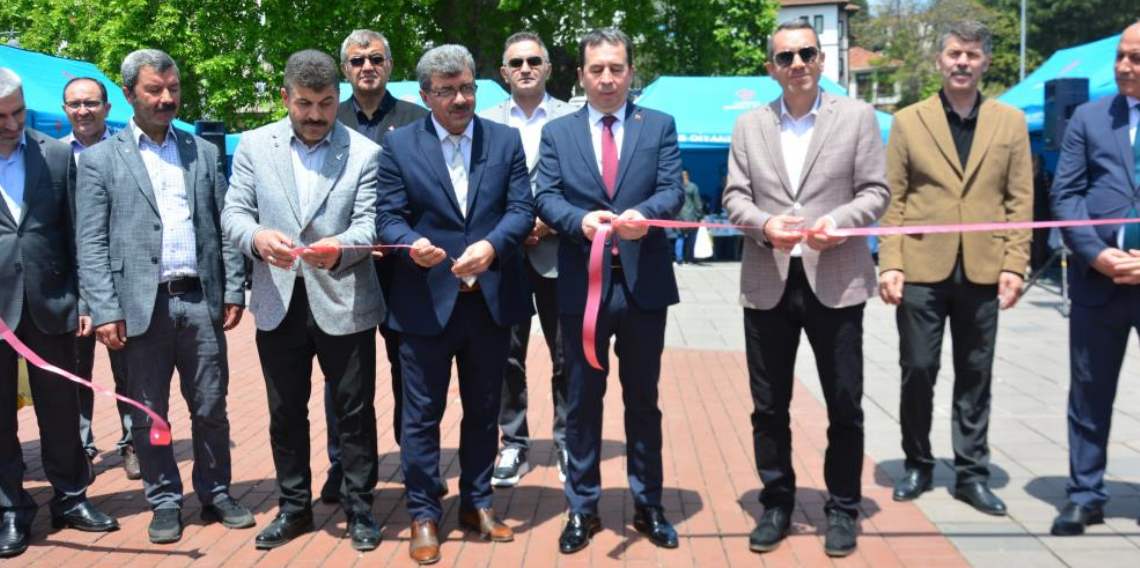 Ordu'da geleceğin hafızlarına hayır çarşısı ile destek