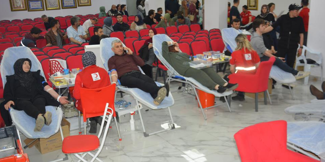 Ordu'da öğrenciler 127 ünite kan topladı