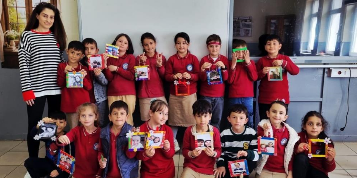 Aydıntepe'de öğrencilerin aileleriyle hazırladığı hikâyeler kitaplaştırıldı
