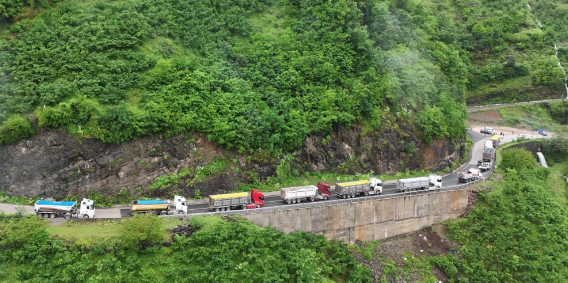 Ordu'da heyelanlar nedeniyle bazı yollar ulaşıma kapandı