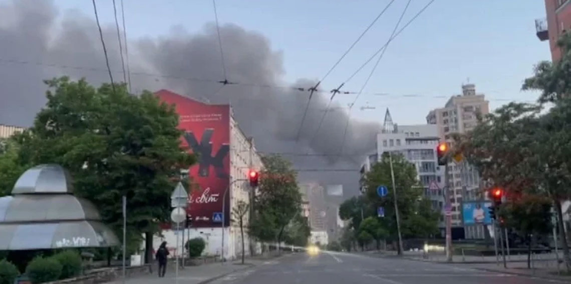 Rusya, Kiev'i balistik füzelerle vurdu!
