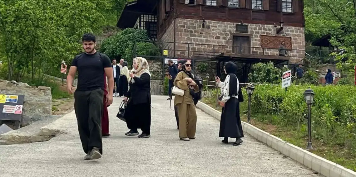 Trabzon'da herkes o konağa gidiyor! Peş peşe şikayetler geldi