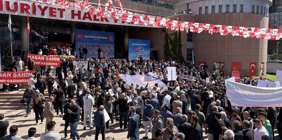 Kılıçdaroğlu'nun bayramlaşma programı öncesi CHP Genel Merkezi'nde hazırlıklar tamamlandı