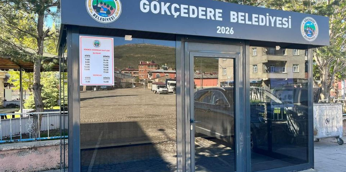 Gökçedere’ye modern minibüs durağı yapıldı
