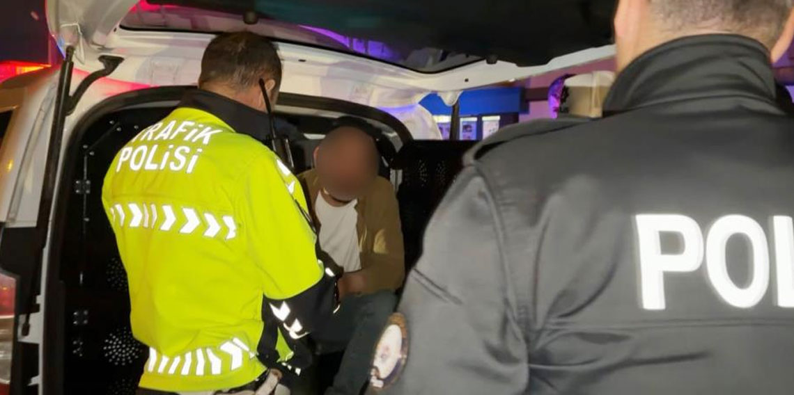 Alkol alıp kaza yaptı, her şeyi unuttu ama eşini unutmadı