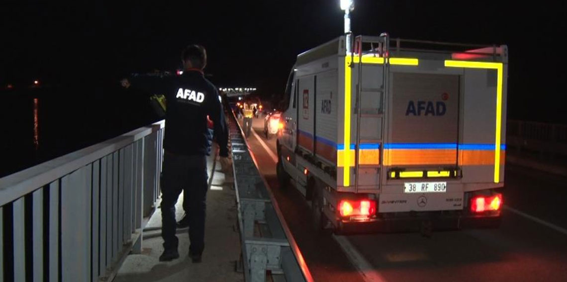 Bir kişinin Kızılırmak'a düştüğü ihbarı ekipleri harekete geçirdi