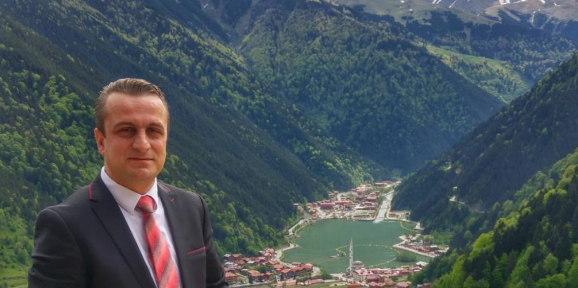 Akyüz'den Irkçı Paylaşımlara Karşı Yasal Düzenleme Talebi