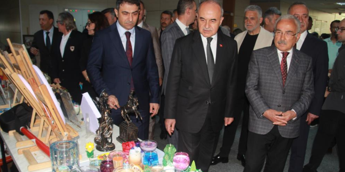 Ordu'da hükümlülerin el emeği ürünleri sergilendi