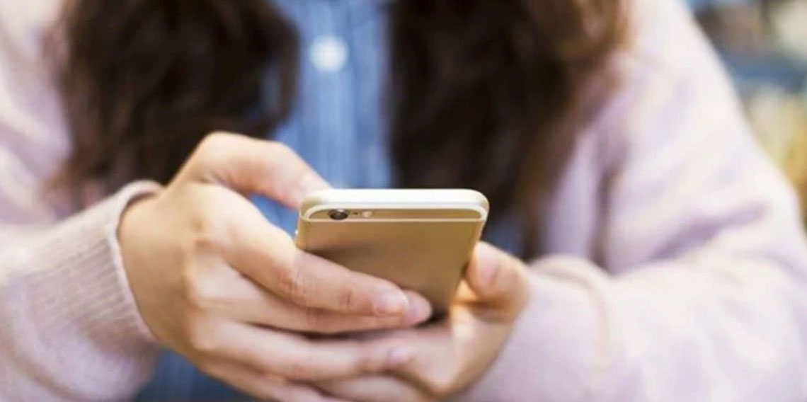 Okullarda telefon yasaklandı! Yasa teklifi kabul edildi