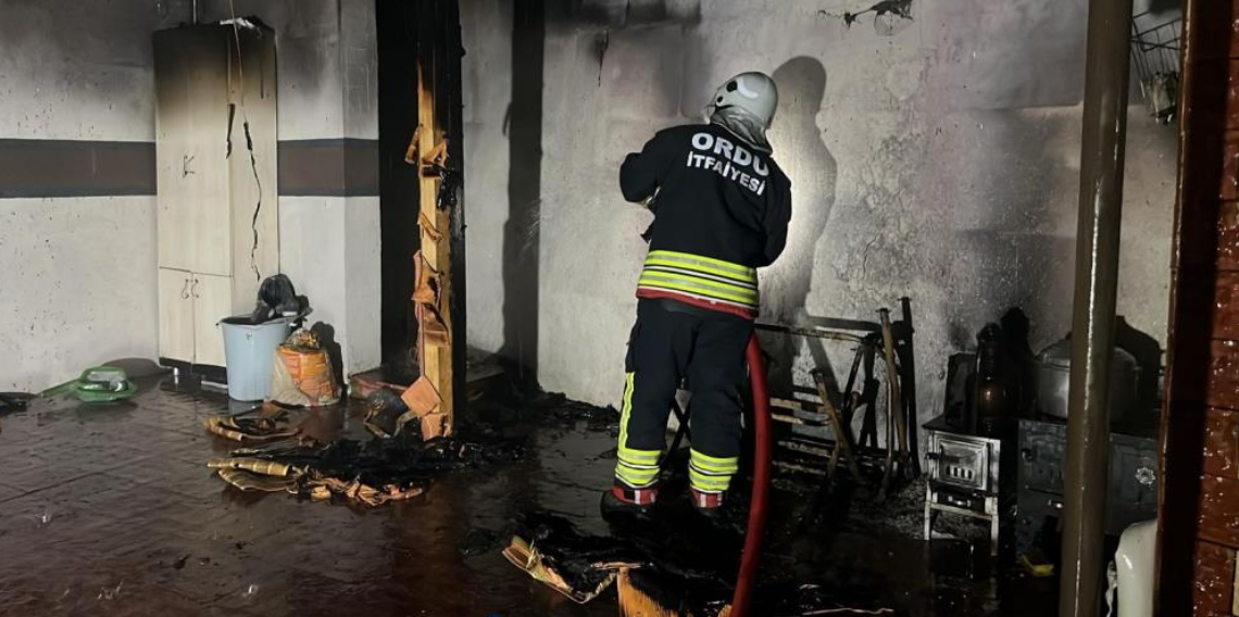 Ordu'da Cami Lojmanında Yangın
