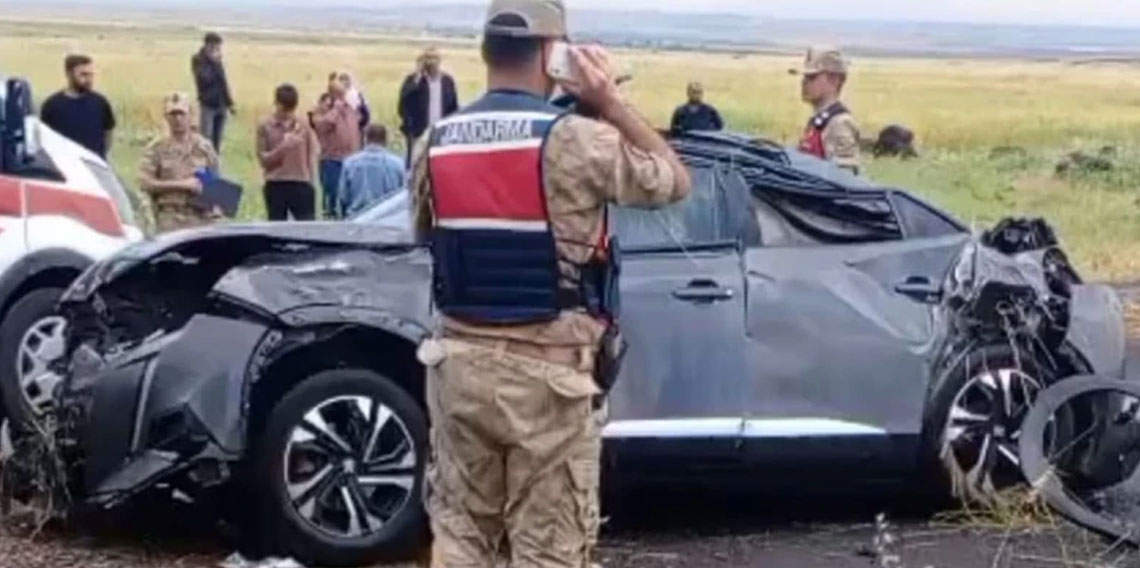 Diyarbakır'da nişan dönüşü feci kaza!