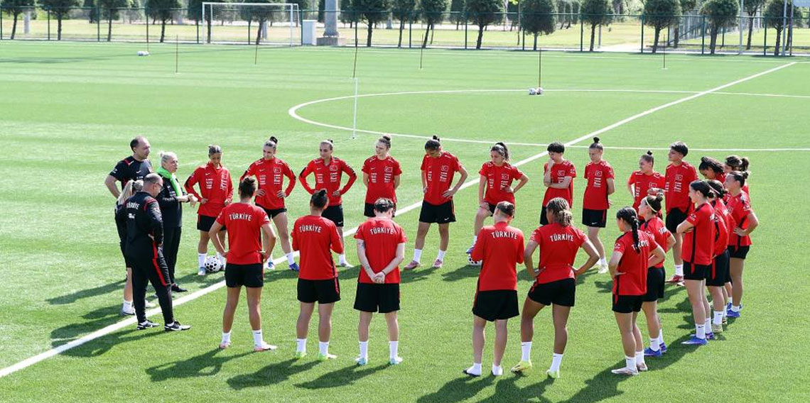 Kadın A Milli Takımı, Malta yolculuğu öncesi taktik çalıştı