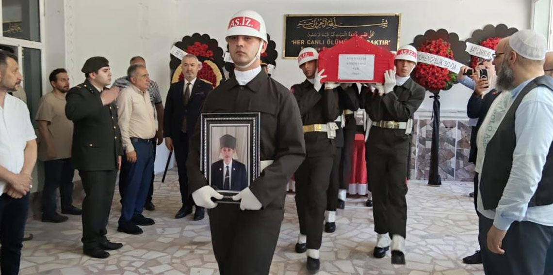 Kıbrıs gazisi Samsun’da askeri törenle son yolculuğuna uğurlandı