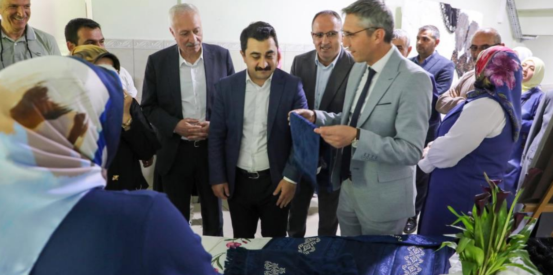 Bayburt'ta El Emeği Göz Nuru Ürünler Sergilendi! 
