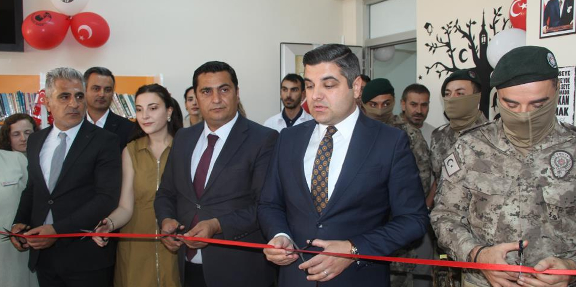Şırnak’ta Şehit PÖH Ali Karapınar Kütüphanesi açıldı