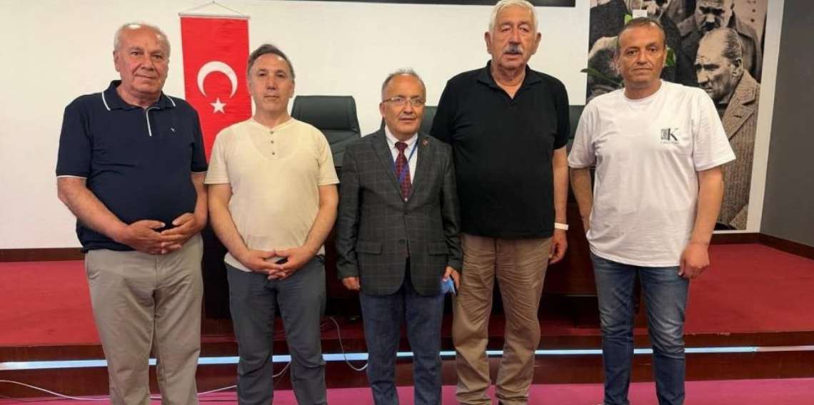 Giresun Gazeteciler Derneği'nde Bekir Bayram Yeniden Başkan Seçildi