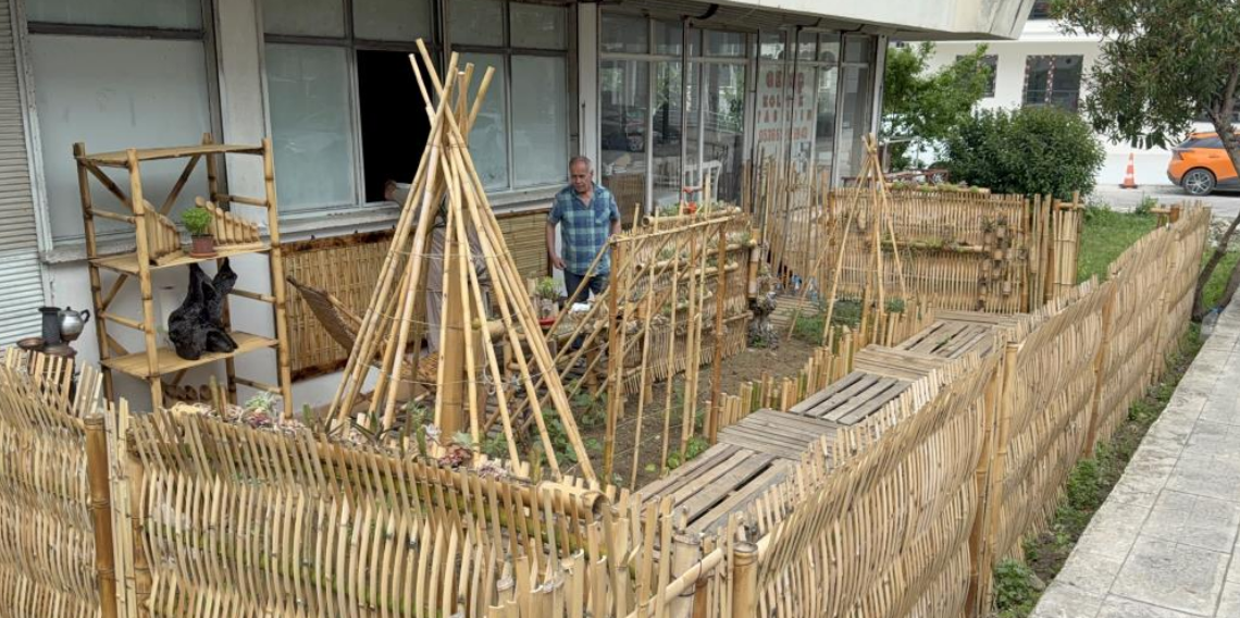 27 yıllık sağlıkçı bambuyu sanat eserlerine dönüştürüyor