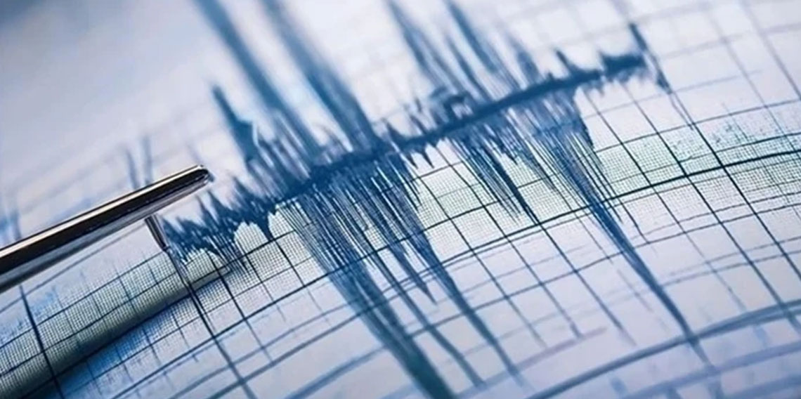 Antalya'da deprem! AFAD büyüklüğünü duyurdu