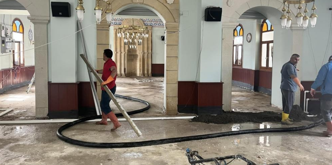 Bayburt'ta Gökçedere Merkez Camii Yenileniyor