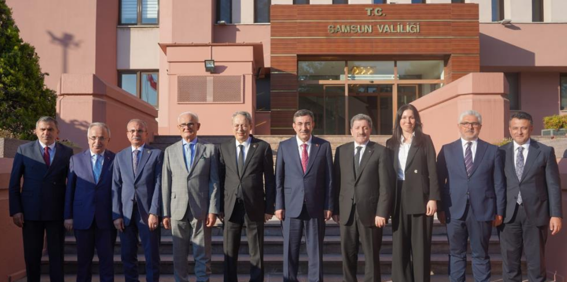 Cevdet Yılmaz: 